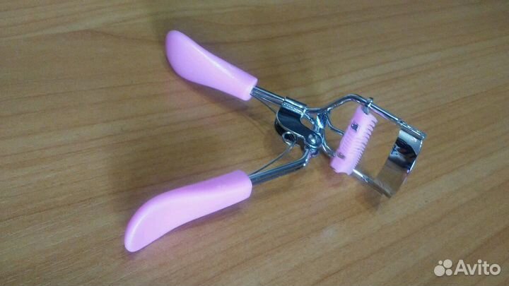 Щипцы для завивки ресниц