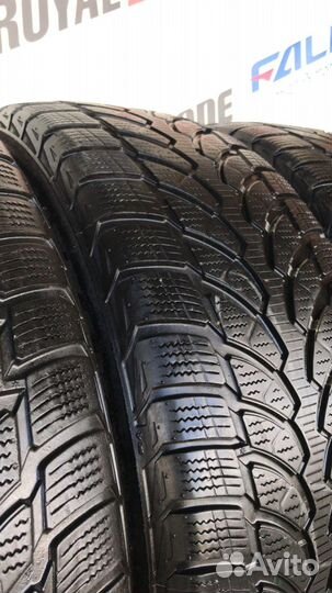 Bridgestone Blizzak LM-32 235/60 R17