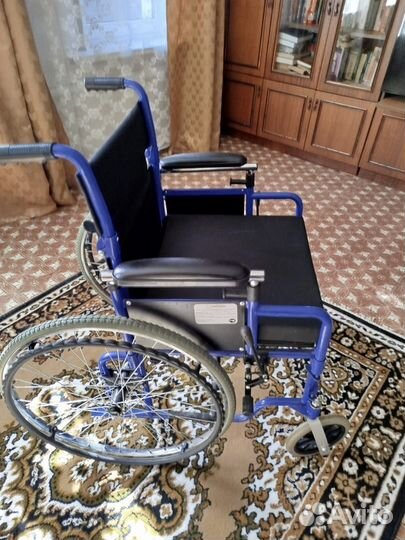 Инвалидная коляска