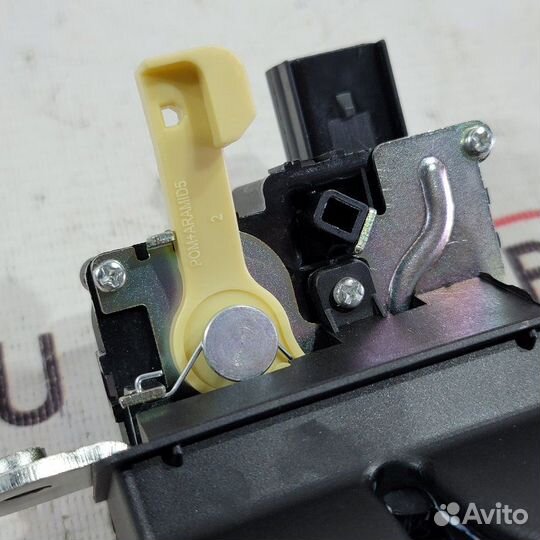 Замок крышки багажника Hyundai Creta GS