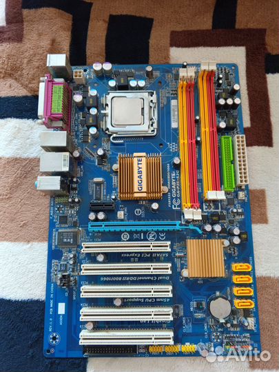 Материнская плата