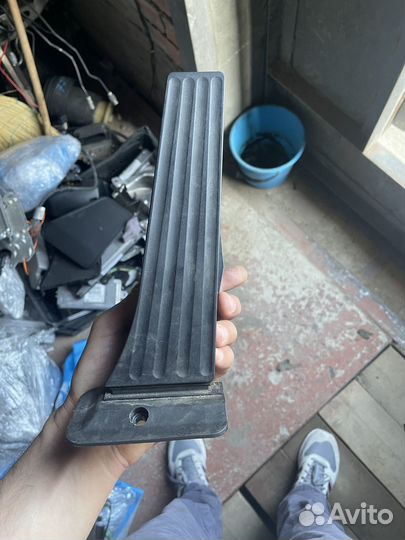 Безштоковая педаль газа bmw 5 e60/e61