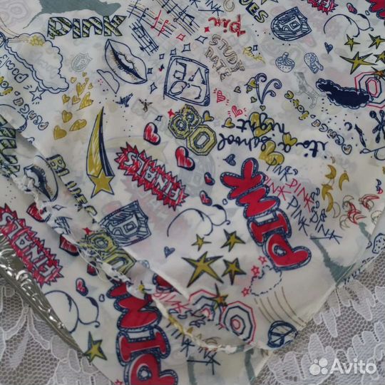 Шарф с надписями