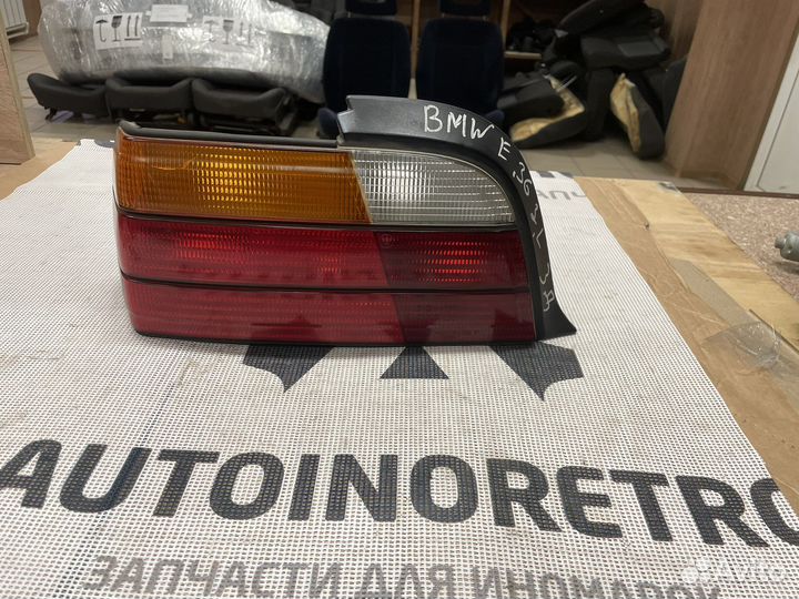 Фонарь задний левый BMW E36 1387653
