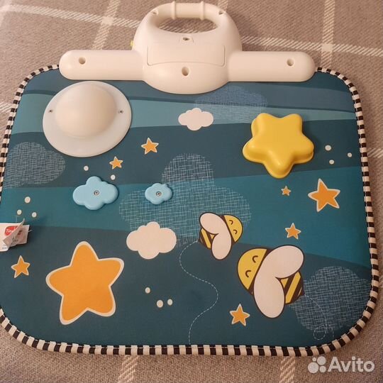 Музыкальный планшет,бизиборд от 0+ от TinyLove