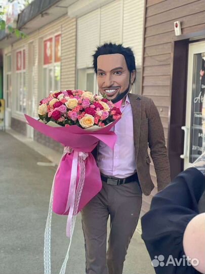 Белый медведь.Звезды.Ростовые куклы.Поздравление