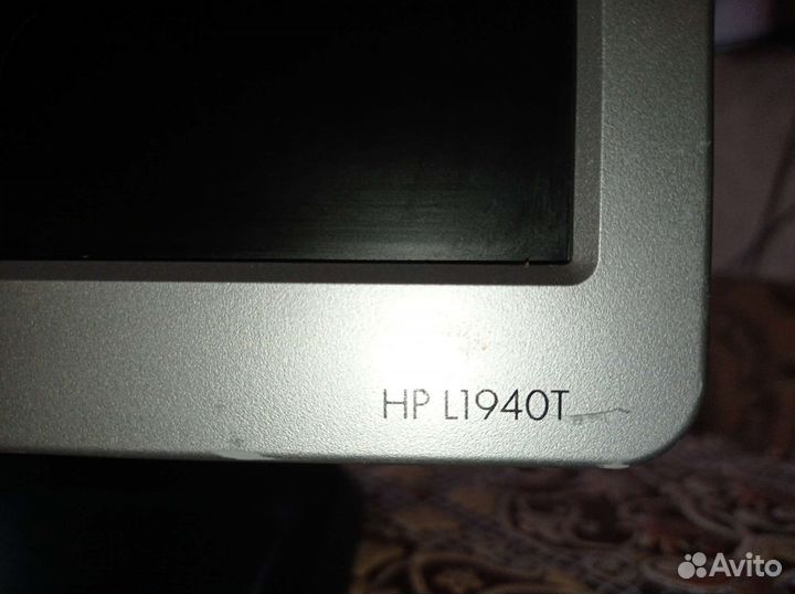 Монитор hp