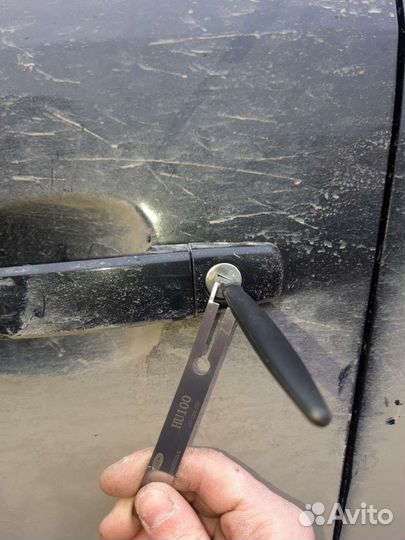 Аварийное вскрытие замков, дверей