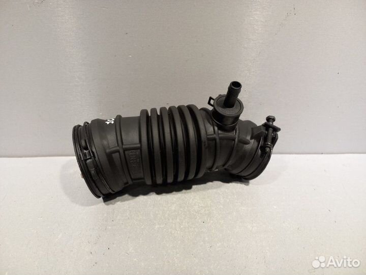 Патрубок воздушного фильтра Kia Rio 4 X-Line