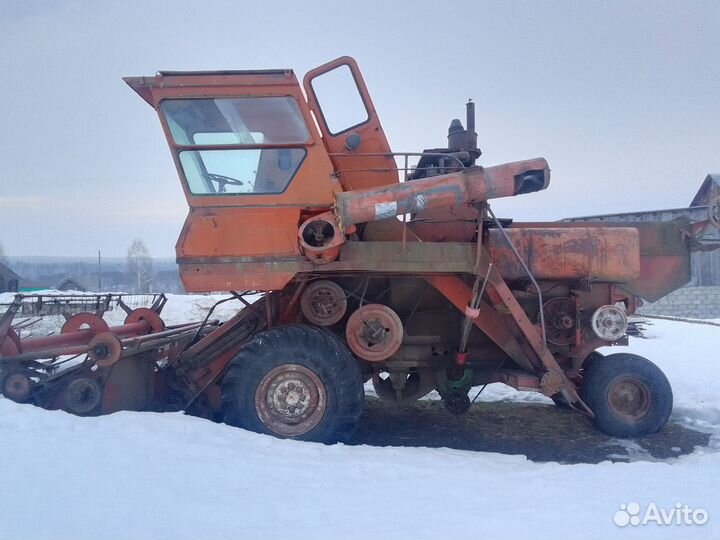 Комбайн Нива-Сельхозтехника СКА-5, 1990