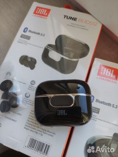 Беспроводные наушники JBL новые