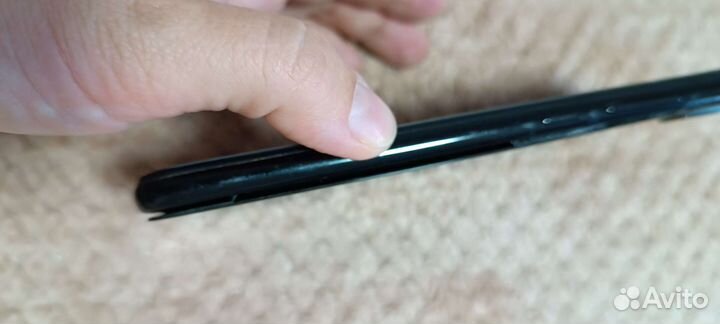 Мобильный телефон