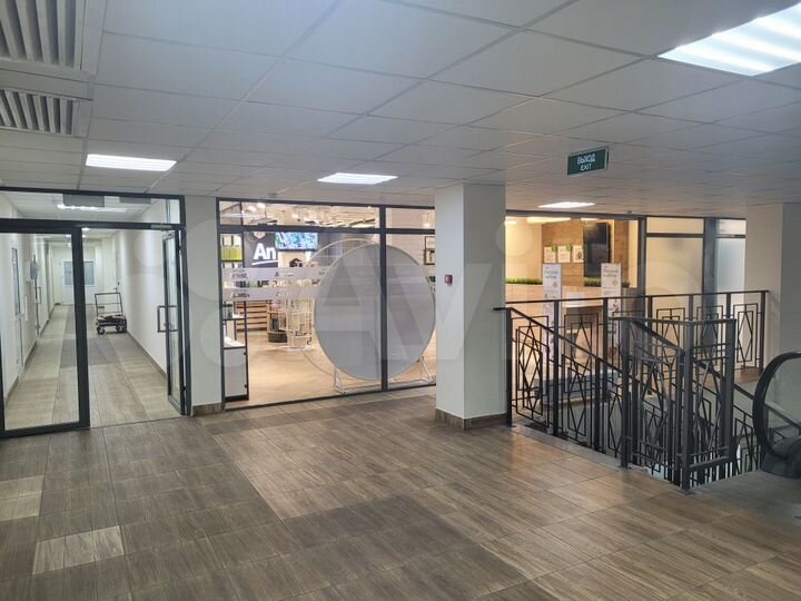 Торгово-офисное помещение, 315 м²