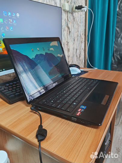 Asus k 53 tk/ A6, 4 ядра/ Win 10 Pro/ Ssd 120 gb