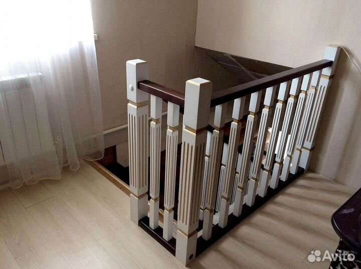 Лестница на второй этаж