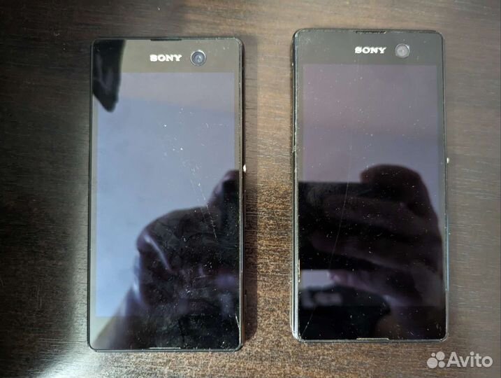 Телефон Sony xperia m5 на запчасти