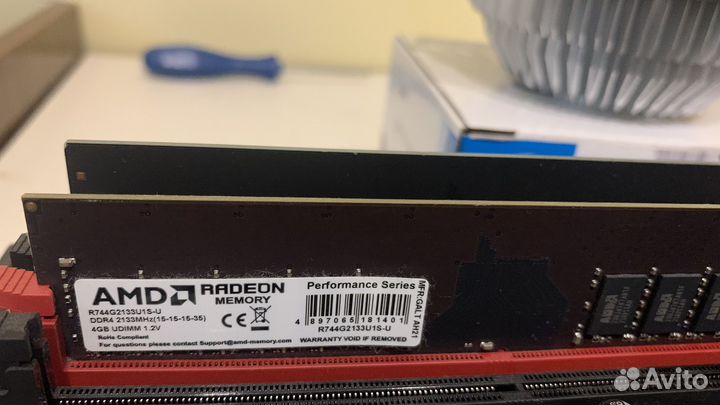 Материнскую плату + процессор + озу 2*4Gb+кулер
