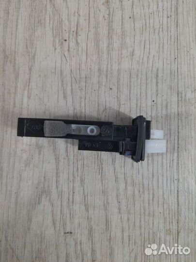 Замок лючка бензобака renault sandero 2