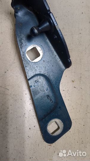 Петля капота правая Renault Captur 2017