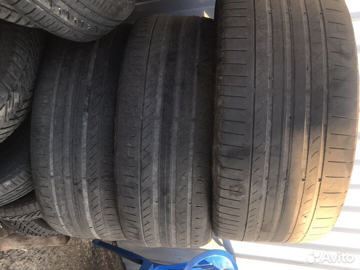 Continental ContiPremiumContact 5 275/45 R21 и 315/40 R21