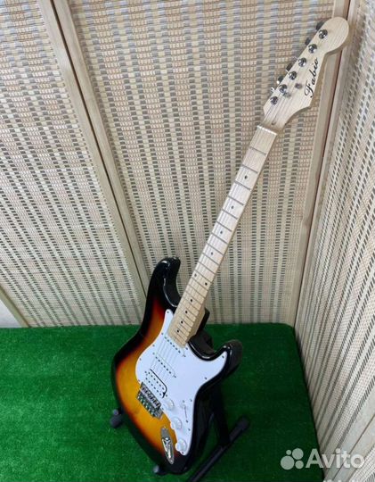 Электрогитара Fabio ST-100