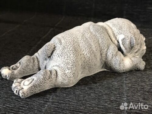 Бульдожка фигурка мраморная крошка