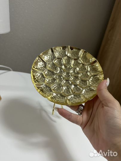 Декоративная подставка