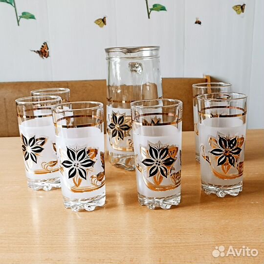 Кувшин + 6 стаканов.Стекло.Позолота. Чехословакия