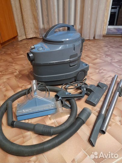 Моющий пылесос philips