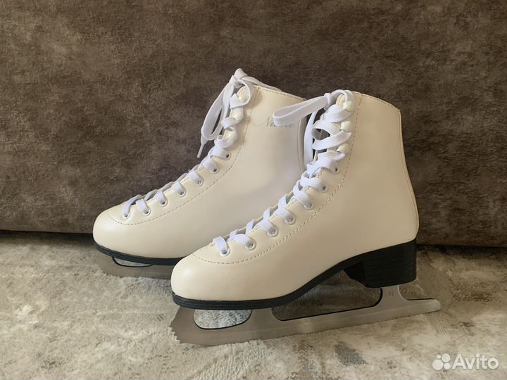 Коньки фигурные