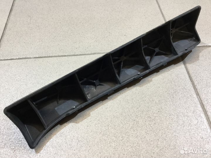 Кронштейн бампера Хендэ Санта Фе (DM) с 2012г