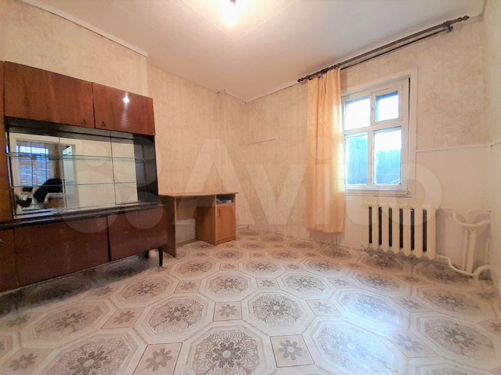 Дом 25,6 м² на участке 3 сот.