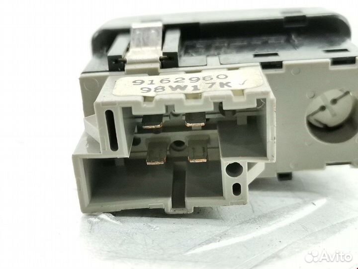 Кнопка корректора фар для Volvo S70 V70 1 9162960
