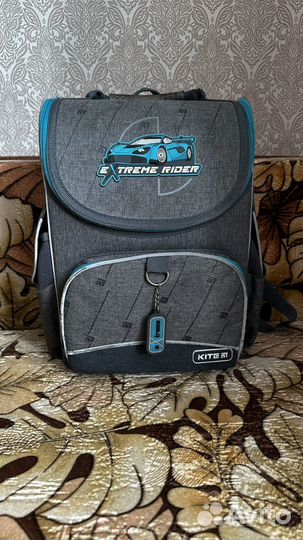 Рюкзак с ортопедической спинкой