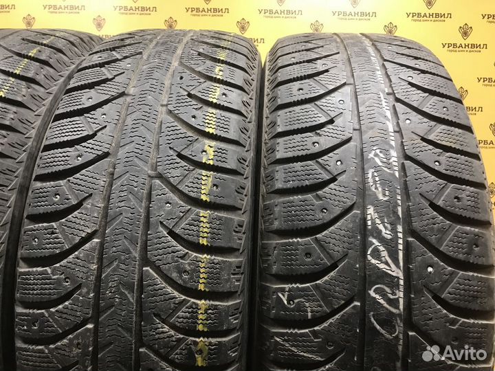 Bridgestone Ice Cruiser 7000 235/65 R17 108T