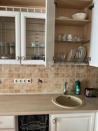 2-к. квартира, 82,5 м², 8/19 эт.