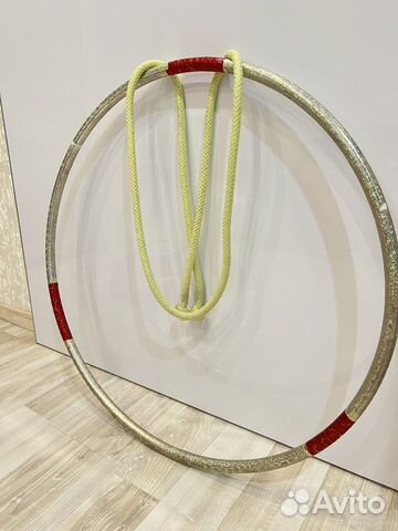 Обруч и скакалка для худ гимнастики