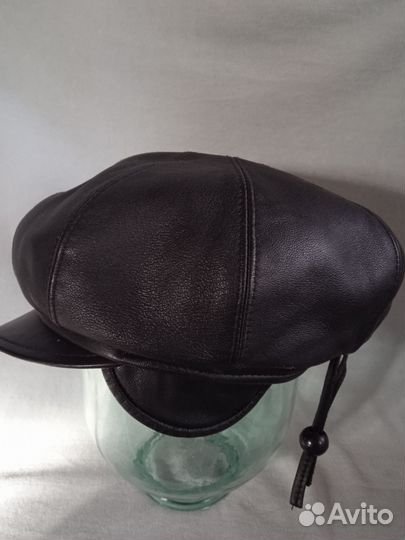 Кепка женская натуральная кожа