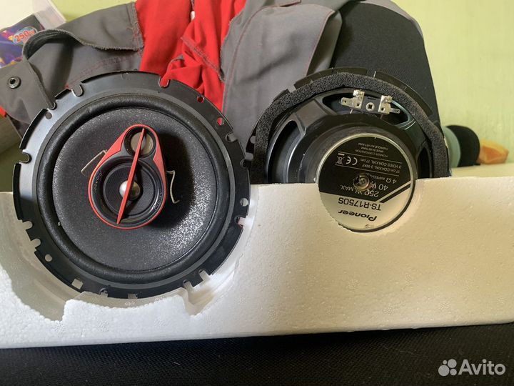 Акустика колонки Pioneer TS-R1750S 16R