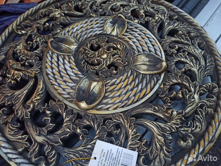 Декоративное изделие