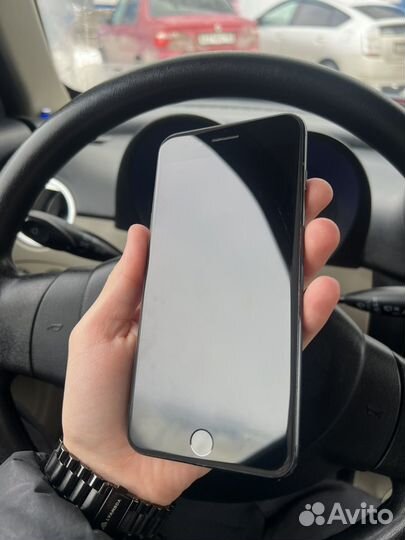 iPhone 7 Plus, 32 ГБ