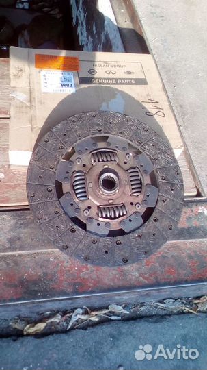 Диск сцепления ZD30 Nissan 30100-VB008