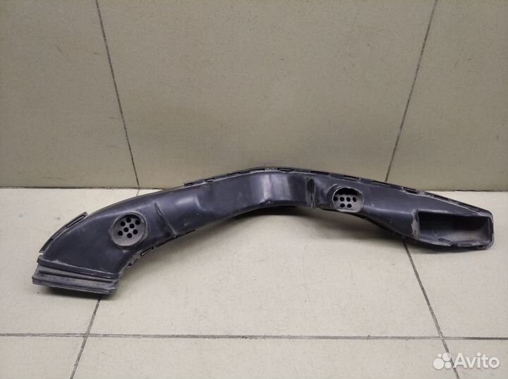 Воздухозаборник (внутри) Kuga 2008-2012