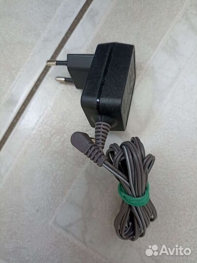 Зарядное устройство