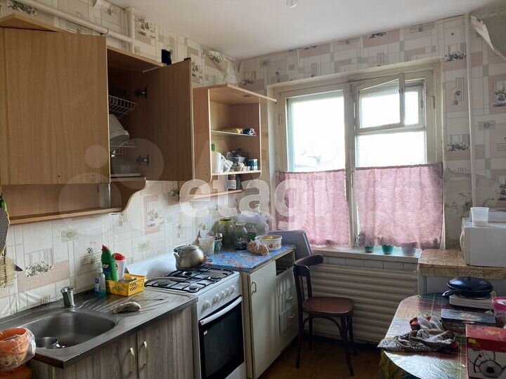 3-к. квартира, 64 м², 1/9 эт.