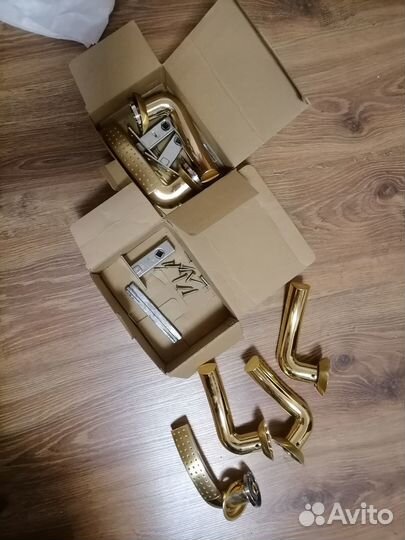 Продам ручки дверные