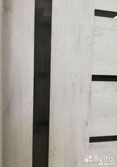 Дверь межкомнатная со стеклом влагостойкая