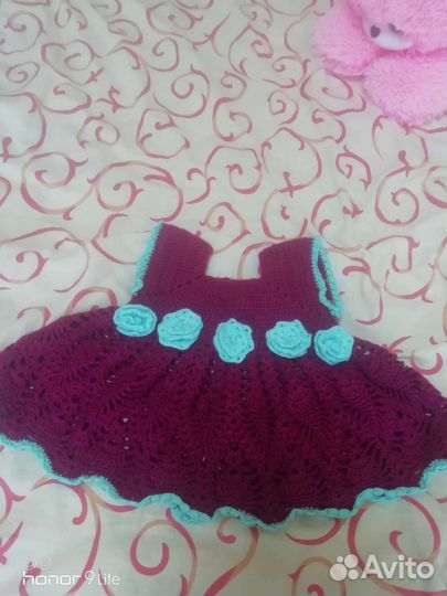 Вязаное платье ручной работы