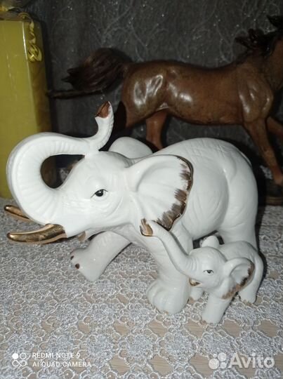 Статуэтки слоники