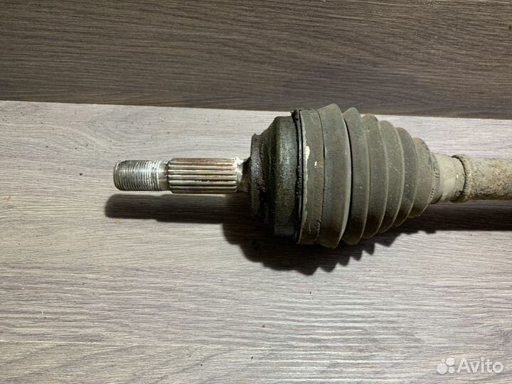 Привод правый Рено Симбол 1 1,4